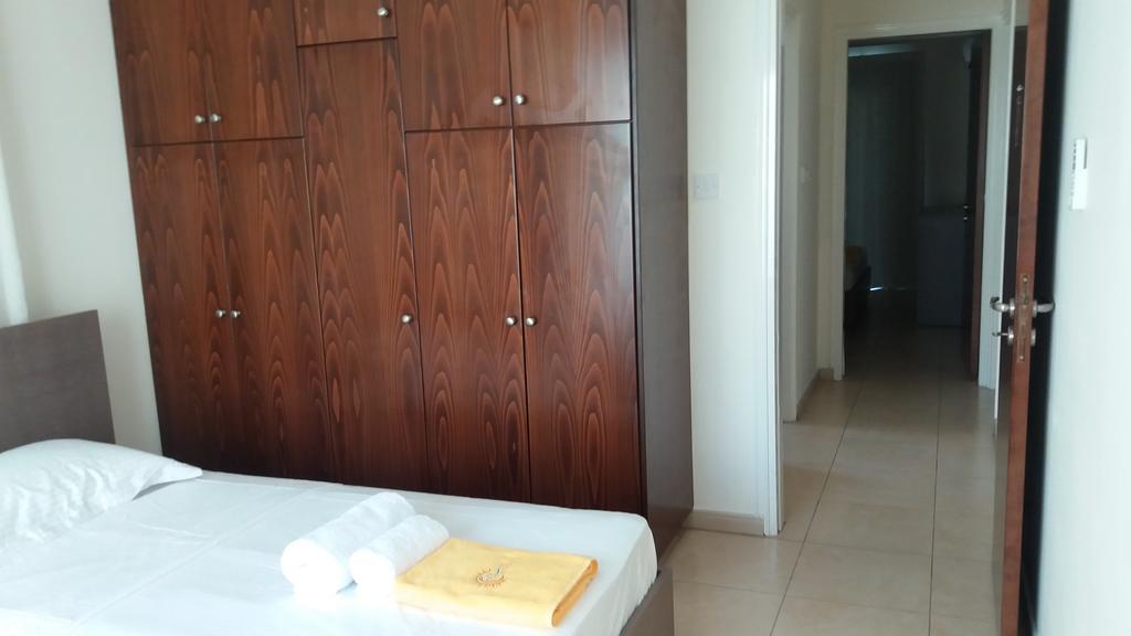Apartmán 101 Mandritis Court Larnaca Exteriér fotografie