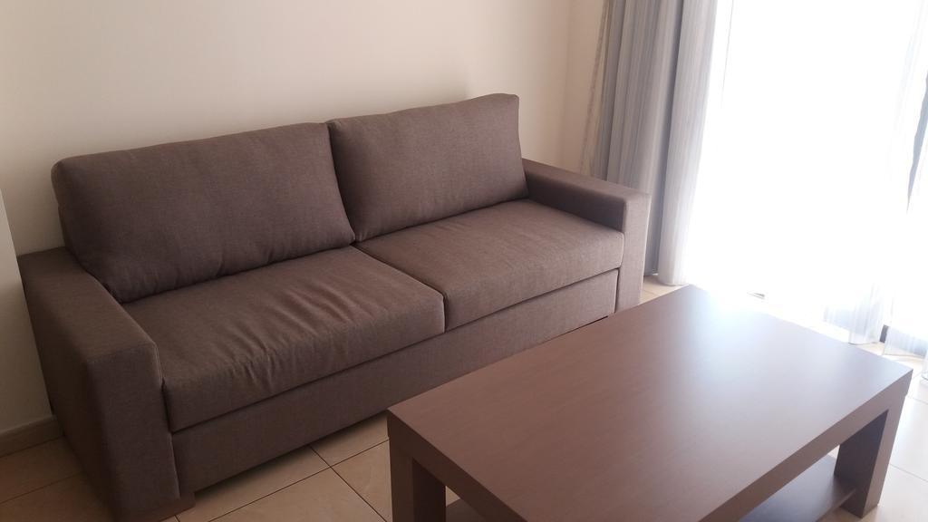 Apartmán 101 Mandritis Court Larnaca Exteriér fotografie