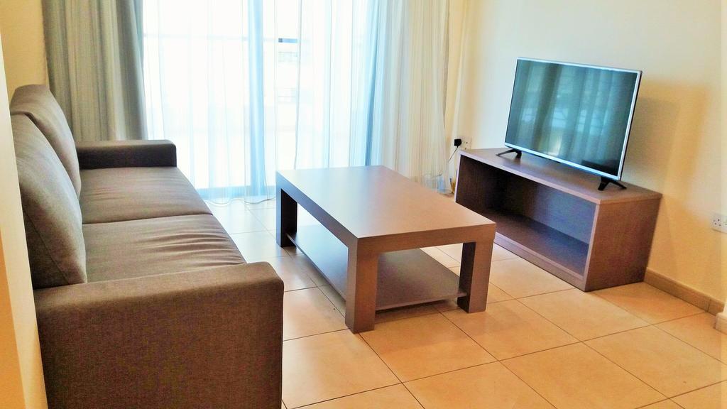 Apartmán 101 Mandritis Court Larnaca Exteriér fotografie